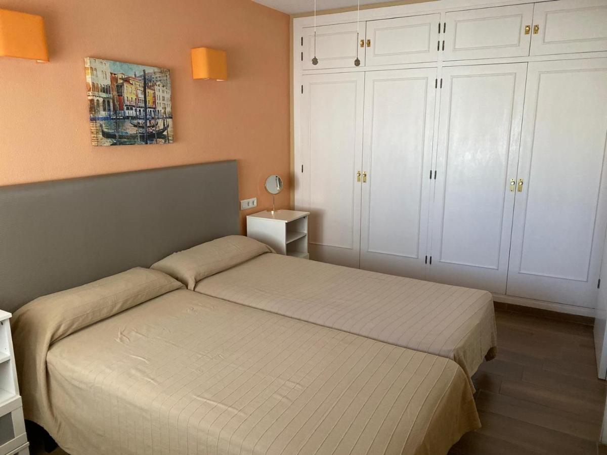 Apartamentos Sol Y Playa ตอร์เรโมลิโนส ภายนอก รูปภาพ