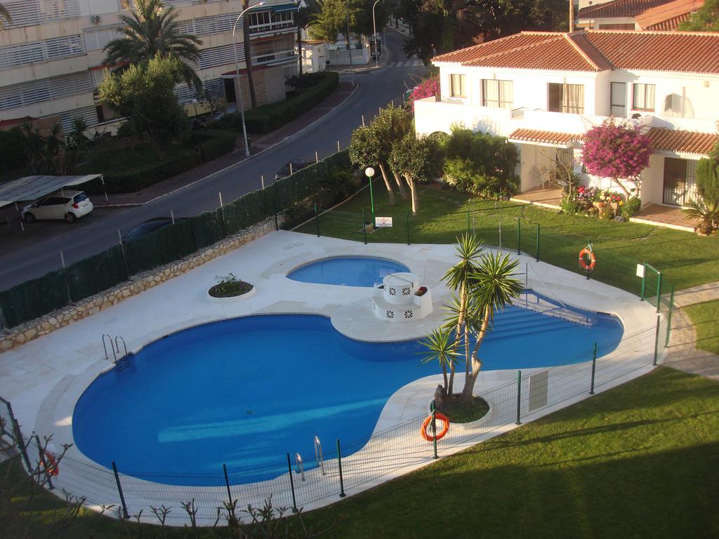 Apartamentos Sol Y Playa ตอร์เรโมลิโนส ภายนอก รูปภาพ